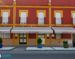 Khách sạn Hotel Jm Camas (Camas, Tây Ban Nha)