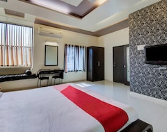 OYO 24838 Hotel Neelam (Amravati, India)