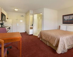 Khách sạn Days Inn & Suites by Wyndham Green Bay WI (Green Bay, Hoa Kỳ)
