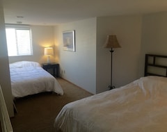 Hele huset/lejligheden Completely Remodeled! Blocks To Racetrack And Beach, Ac, Wash/dryer & Pool/spa (Solana Beach, USA)