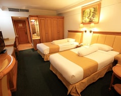 Khách sạn Harmoni Suites (Lubuk Baja, Indonesia)