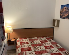 Tüm Ev/Apart Daire Appartement For 4 Persons. (Saint-Sorlin-d'Arves, Fransa)