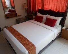 De'pratnya Hotel (Kediri, Endonezya)