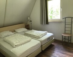 Toàn bộ căn nhà/căn hộ Holiday Home With Wellness Max 8 People (Borger-Odoorn, Hà Lan)