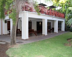 Hotel Rustenburg Palm Lodge (Rustenburg, South Africa)