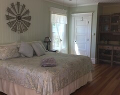 Tüm Ev/Apart Daire Charming Amador Farmhouse! Located On The Shenandoah Valley Wine Trail. (Plymouth, ABD)