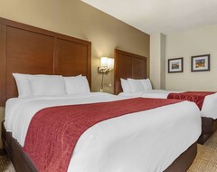Hotel Comfort Inn & Suites (Streetsboro, Sjedinjene Američke Države)