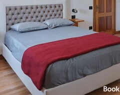 Bed & Breakfast VILLA MARGHERITA (Pieve di Soligo, Ý)