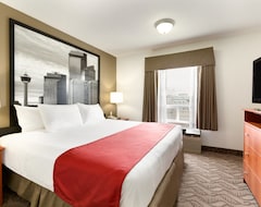 Hotel Super 8 By Wyndham Calgary Shawnessy Area (Calgary, Canada)