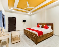 Hotel Oyo 62745 Rushikonda Grand (Visakhapatnam, Indija)