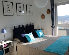 Hele huset/lejligheden Two-Room Apartment 50 M From The Surfers Beach (Vieux Boucau, Frankrig)
