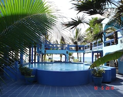 Hotel Coconuts Caribbean Resort (San Pedro, Belize)