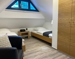 Cijela kuća/apartman Familienfreundliches Reetdachhaus Weissdorn 2 (Poseric, Njemačka)