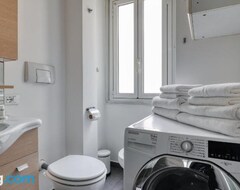Koko talo/asunto Altido Stylish 2-bed Flat, Easy Access To Centre (Milano, Italia)