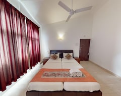 Otel Fabexpress Park Avenue With Pool, Calangute Beach (Calangute, Hindistan)