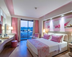 Hotel Hôtel Royal Teos Thermal Resort Clinic Et Spa (Sigacik, Turska)