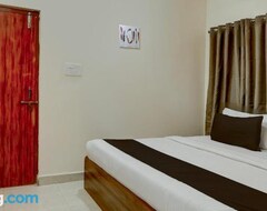 Khách sạn OYO Vyb Hotels (Hyderabad, Ấn Độ)