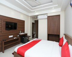 Khách sạn Capital O 8650 Hotel Johri Residency (Bhopal, Ấn Độ)