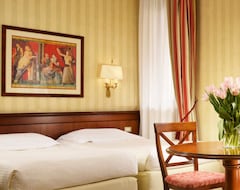 Huoneistohotelli Unaway Hotel & Residence Contessa Jolanda Milano (Caserta, Italia)