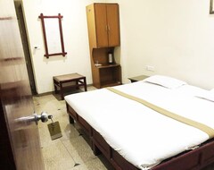 Hotel Regency (Amravati, India)