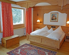 Hotelli Alkira (St. Anton am Arlberg, Itävalta)