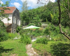 Koko talo/asunto Pretty cottage with stylish interiors, quiet garden & lovely views (Frôlois, Ranska)