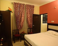 Hotel Golden Larch Residency (Udhagamandalam, India)