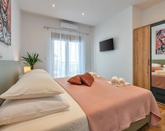 Toàn bộ căn nhà/căn hộ 3 Bedroom Accommodation In Vinica (Vinica, Croatia)
