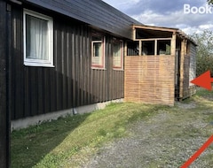 Entire House / Apartment Fin Sentral Leilighet I Lakselv! (Lakselv, Norway)