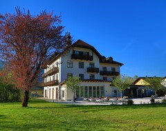 Khách sạn Hotel Vötterl (Großgmain, Áo)