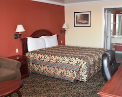 Otel Dynasty Suites Santa Fe Springs (Santa Fe Springs, ABD)