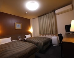 Khách sạn Hotel Route-Inn Court Karuizawa (Miyota, Nhật Bản)