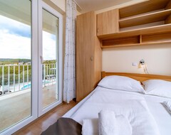 Cijela kuća/apartman 1 Bedroom Accommodation In Rab (Banjol, Hrvatska)