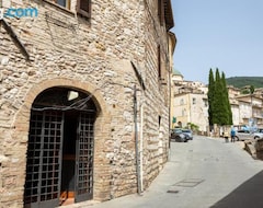 Toàn bộ căn nhà/căn hộ Loft Nel Cuore Di Assisi (Assisi, Ý)