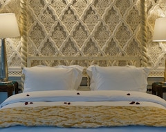 Khách sạn Riad Maison Bleue And Spa (Fès, Morocco)
