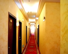 Hotel Tong Yi Business (Kunming, China)