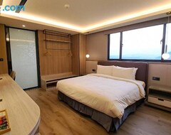 Hotel Sensen.mulu (Pingzhen City, Tajvan)