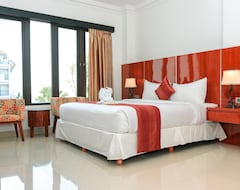 Khách sạn Argya Santi Suites And Villas (Seminyak, Indonesia)