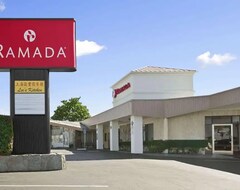 Khách sạn Ramada By Wyndham Torrance (Torrance, Hoa Kỳ)