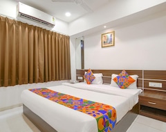 Khách sạn Capital O 63423 Hotel Regal Regency (Indore, Ấn Độ)