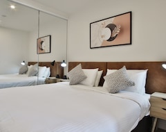 Khách sạn Domi Serviced Apartments (Melbourne, Úc)