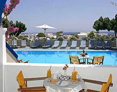 Khách sạn Artemis Hotel (Kamari, Hy Lạp)