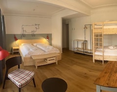 Toàn bộ căn nhà/căn hộ Holiday House St. Urban For 25 Persons With 10 Bedrooms - Holiday House (Pfaffnau, Thụy Sỹ)