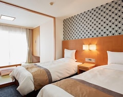 Khách sạn Hotel Murasakimura (Yomitan, Nhật Bản)