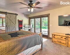 Entire House / Apartment Newly Renovated Garden Valley Cabin With Hot Tub (Crouch, USA)
