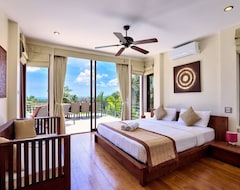Hotel Award Winning Villa With Large Private Infinity-edge Pool & Stunning Sea-views (Mae Nam Beach, Tailandia)