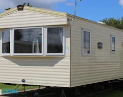 Hele huset/lejligheden Norfolk Broads Caravan Sleeps 8 (Great Yarmouth, Storbritannien)