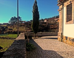 Hele huset/lejligheden South Africa Jasmine Suite Rural Lodging In A Mountain Village (Castro Daire, Portugal)