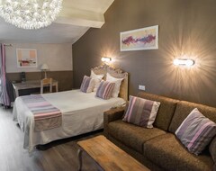 Hotel Toppin (Cavaillon, France)