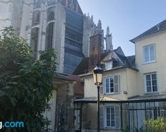 Casa/apartamento entero La Collegiale (Beauvais, Francia)
